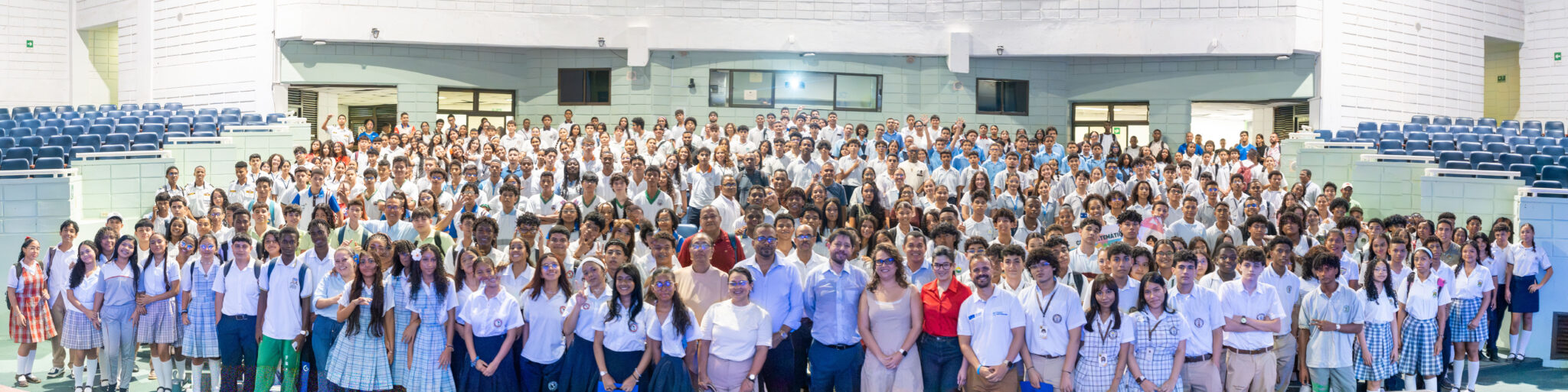 PARTICIPANTES-OLIMPIADAS-MATEMATICAS-UTB-2048x513